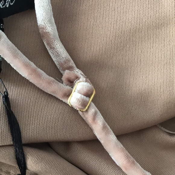 ✨Sold✨Revamped Crushed Velvet Fit & Flare Mini Dress  Extra Small New With Tag - Picture 12 of 12